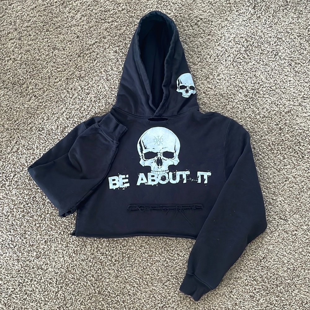 Super rad cropped hoodie